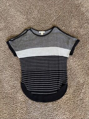 *5 for $45* Christopher & Banks Scoop Neck Cold Shoulder Knit Medium